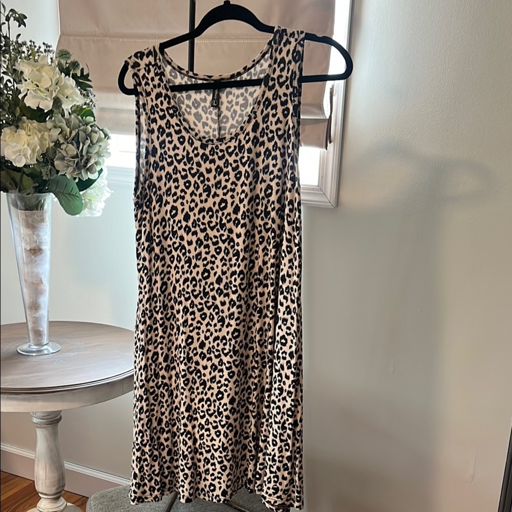 Leopard Print Sleeveless Dress

look for my bundle package in tank dresses